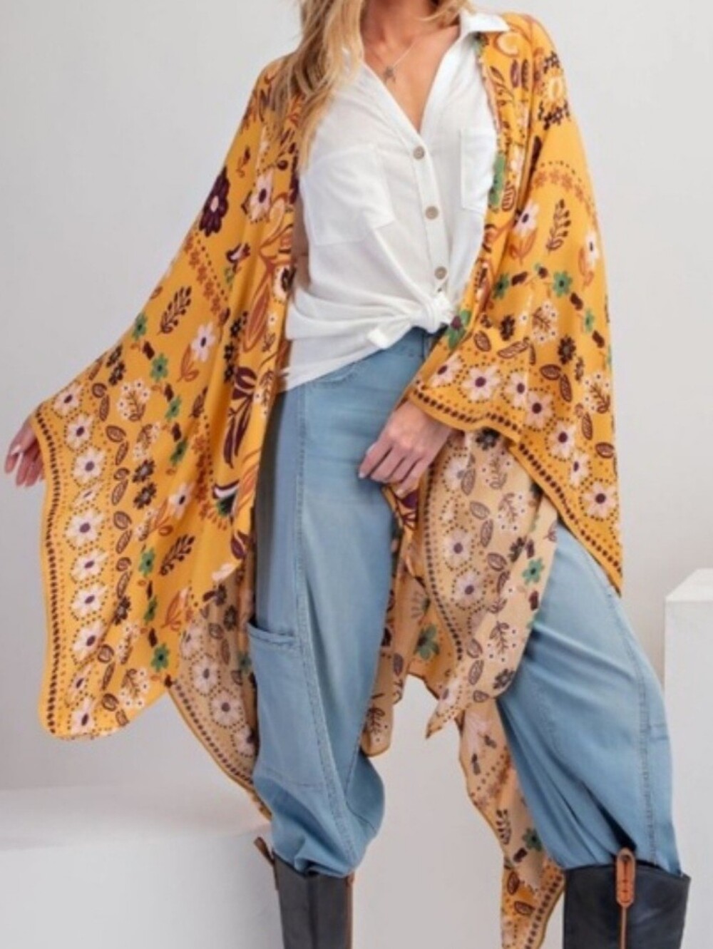 Easel Mustard Floral Printed Crepon Kimono  - NWT - Picture 2 of 4